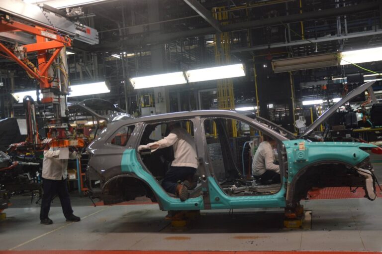 Honda to boost hybrid vehicle production in U.S.