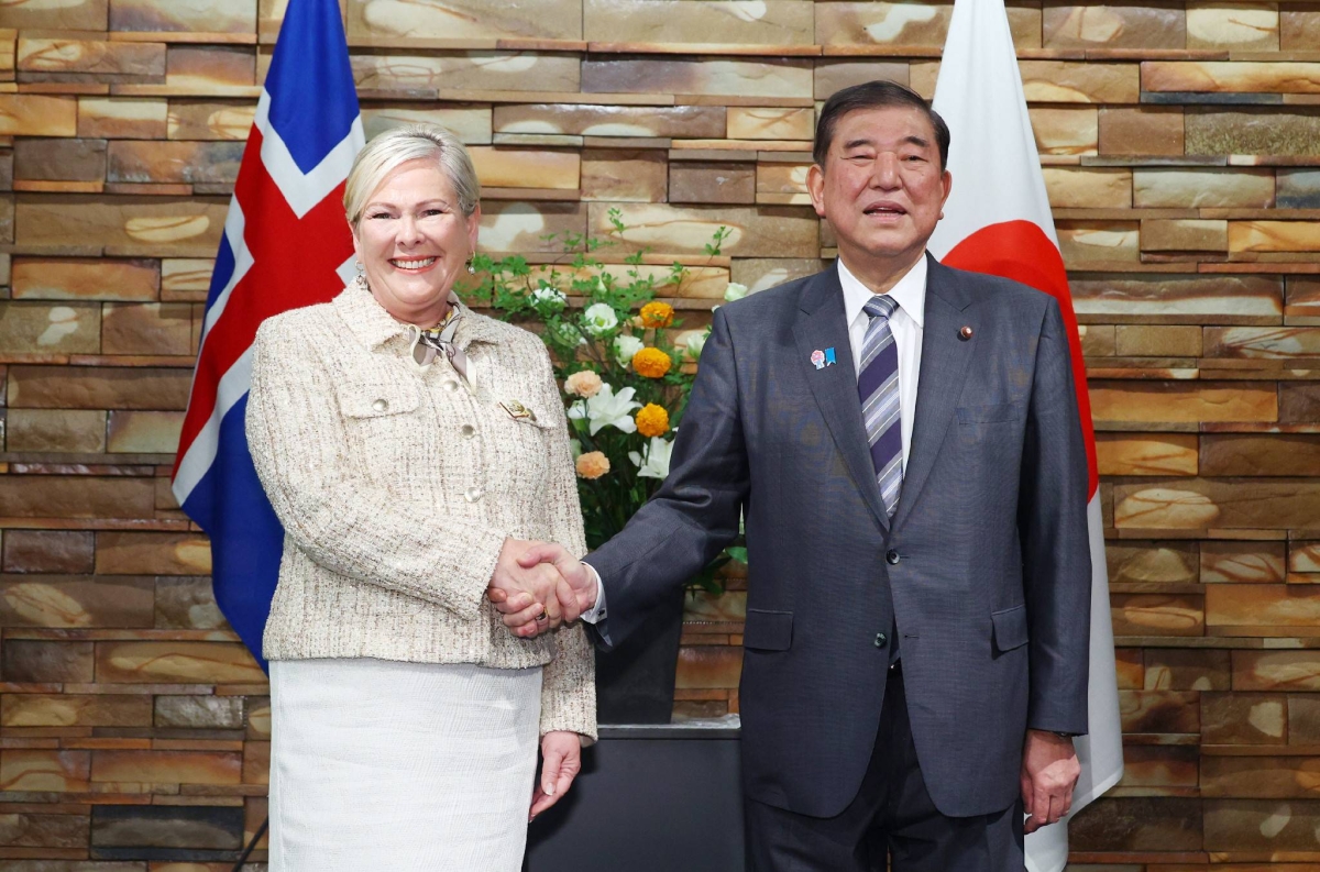 Ishiba and Tomasdottir agree to deepen cooperation between Japan and Iceland