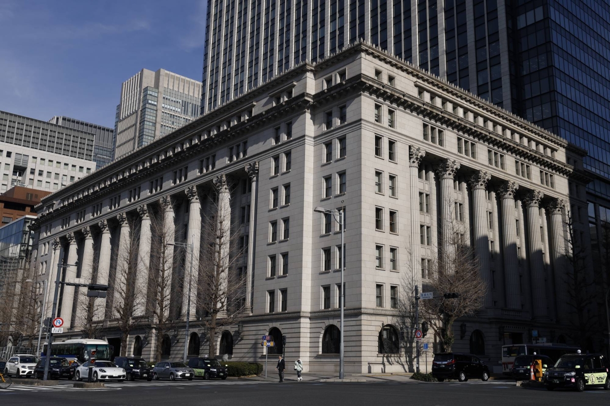 Japan's biggest life insurers post $60 billion in unrealized bond losses