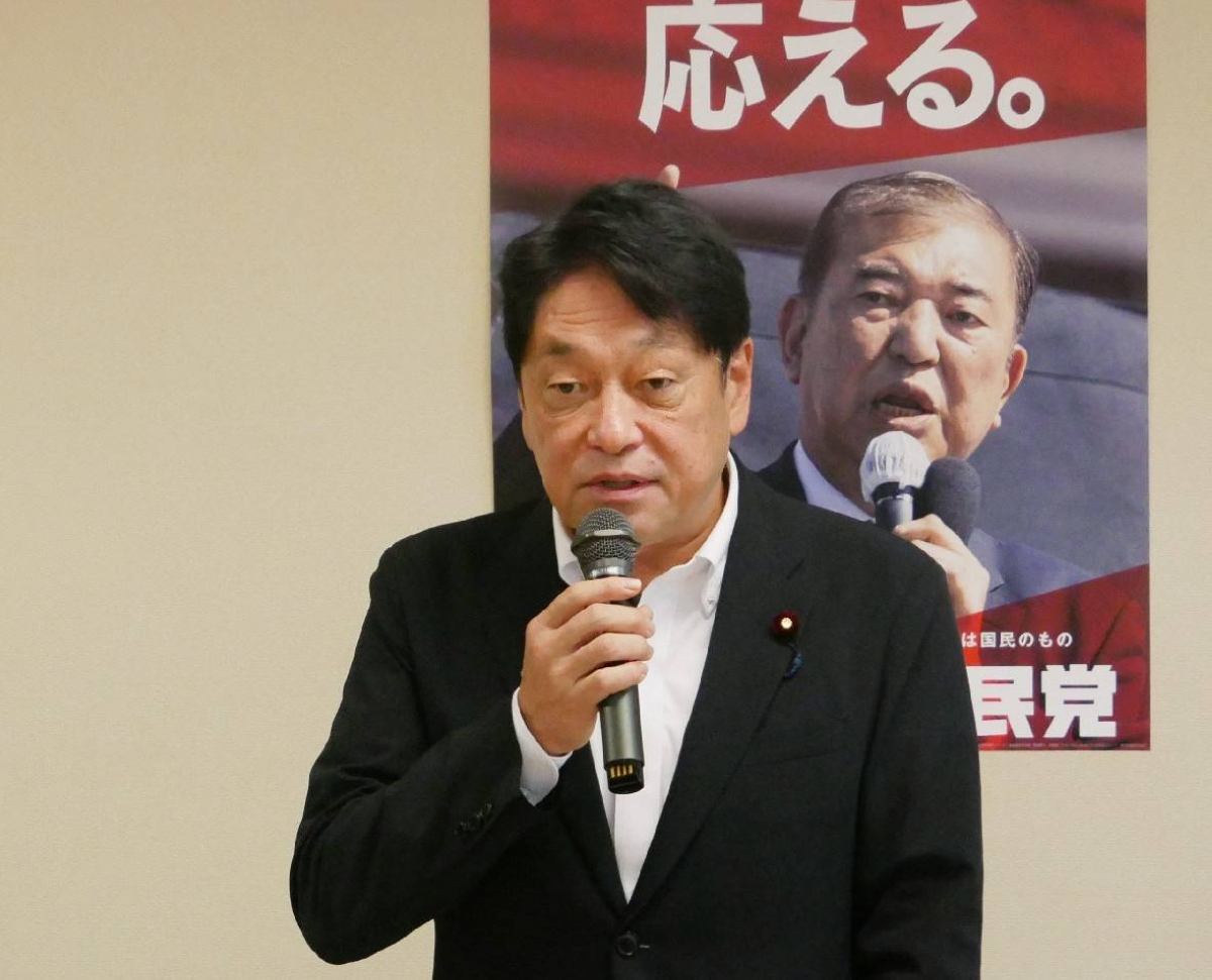 LDP policy chief visits Kawaguchi over reported problems with Kurdish residents