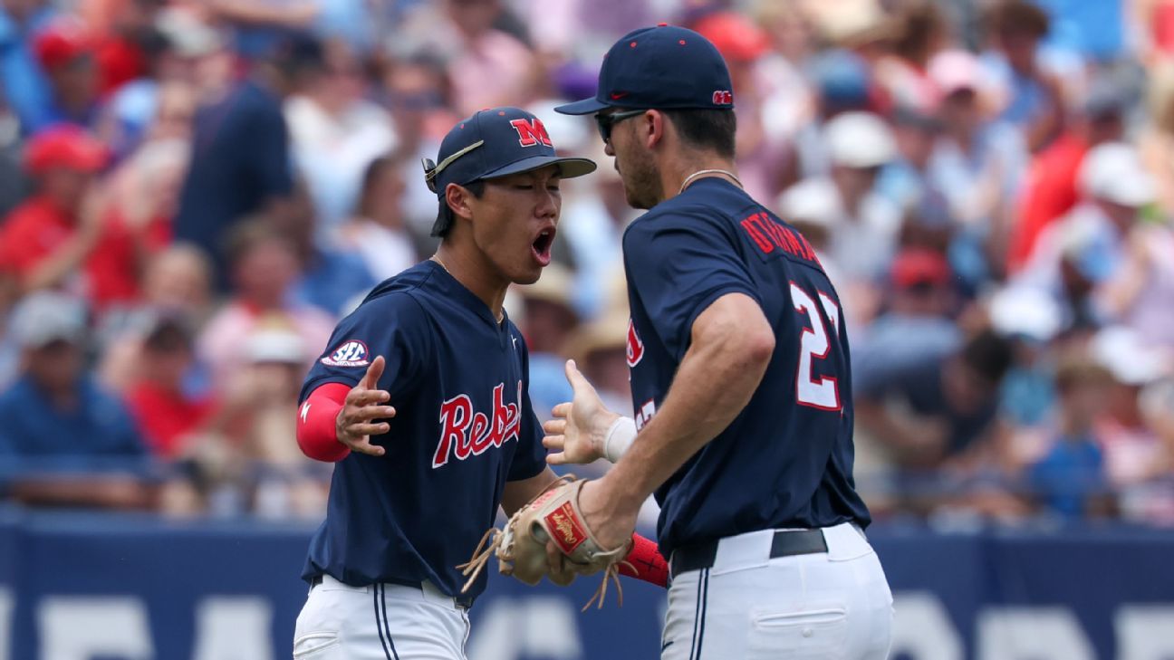 NCAA baseball regionals: Who has the best chances to go to Omaha?