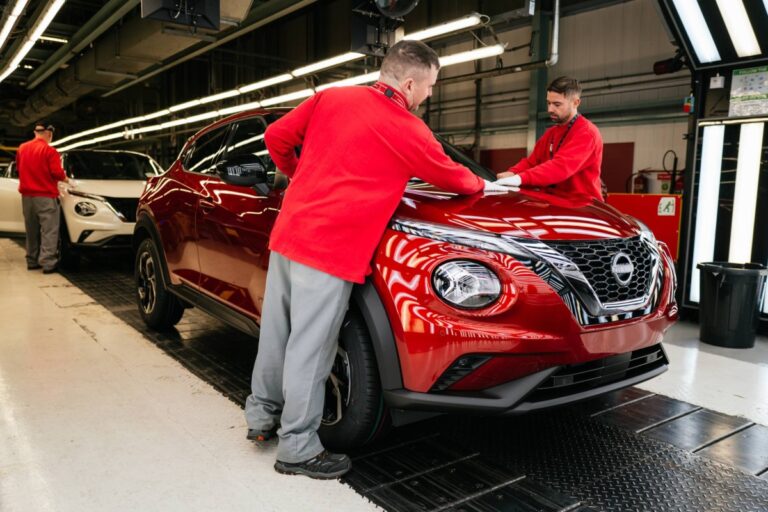 Nissan seeks to raise $7 billion with backing from U.K. government