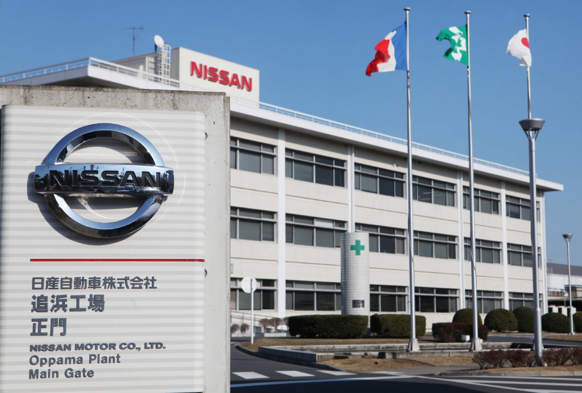 Nissan to solicit early retirements while eyeing plant closures in Japan