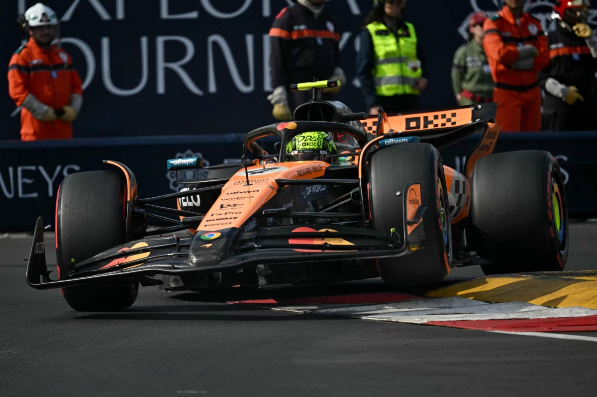 Norris shrugs off gremlins with record lap for Monaco pole