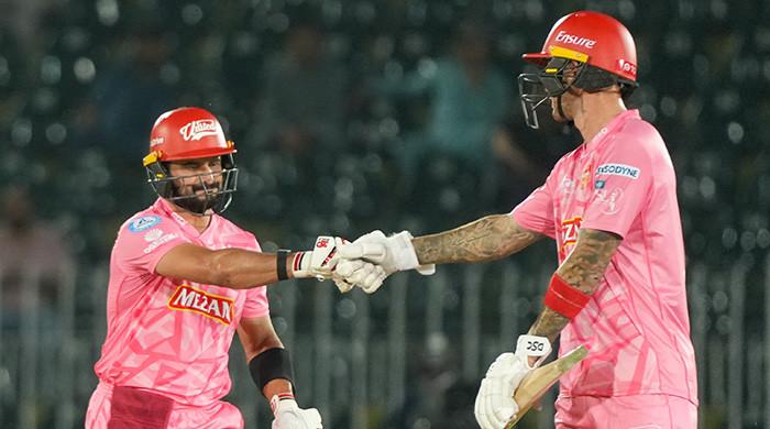 PSL X: Farhan, Hales power Islamabad to set massive target for Karachi
