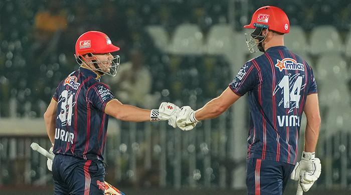 PSL X: Warner, Vince steer Karachi to 237/4 against Peshawar