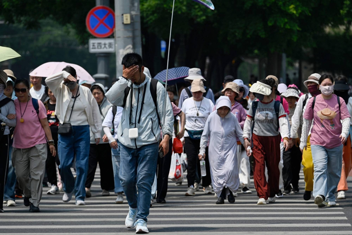 Record May heat scorches north and central China