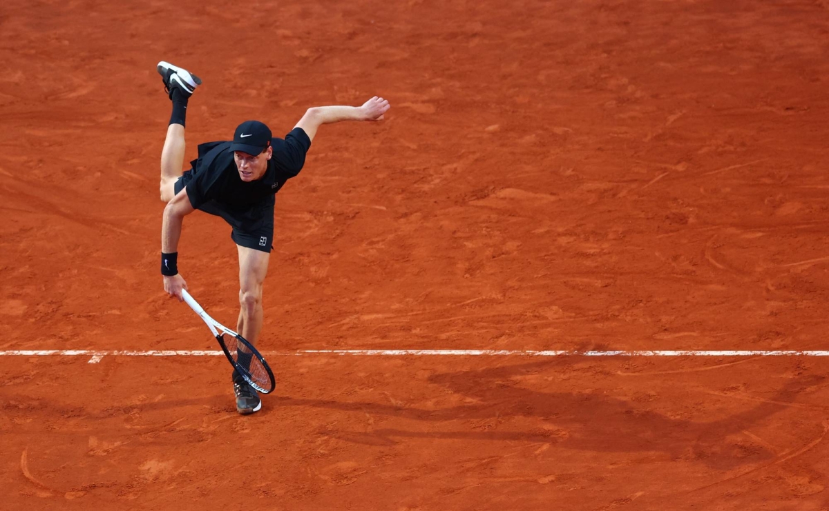 Sinner enjoys triumphant return at Italian Open following doping ban