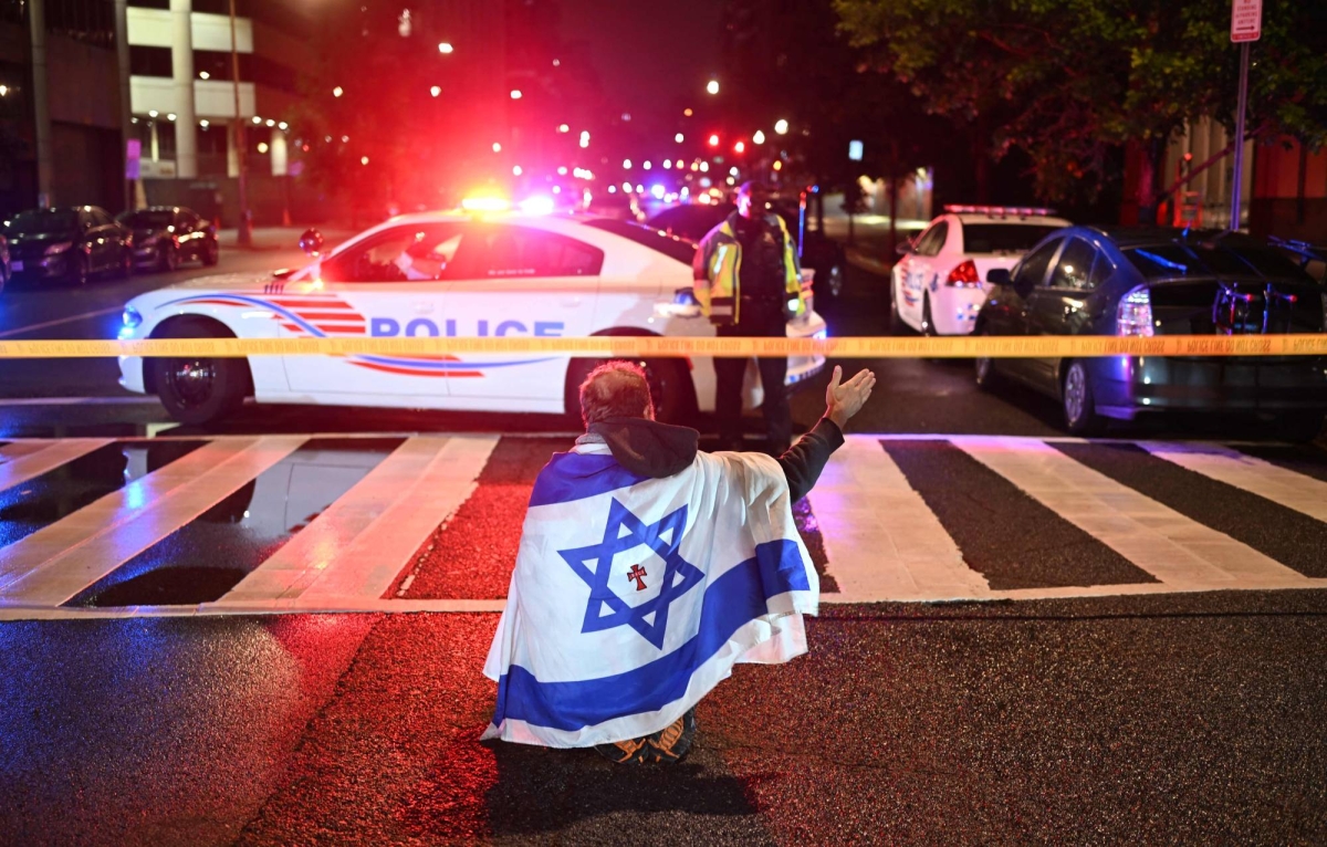 Two Israeli embassy staffers shot and killed outside Jewish museum in Washington