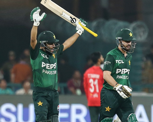 Pakistan choose to field first in final T20I against Bangladesh | The Express Tribune