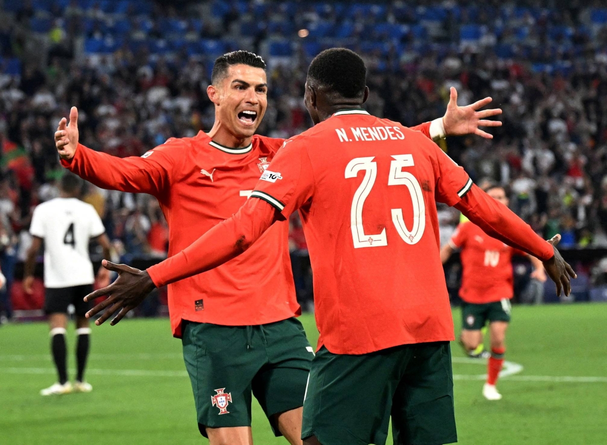 Portugal heaps praise on Cristiano Ronaldo after Nations League win