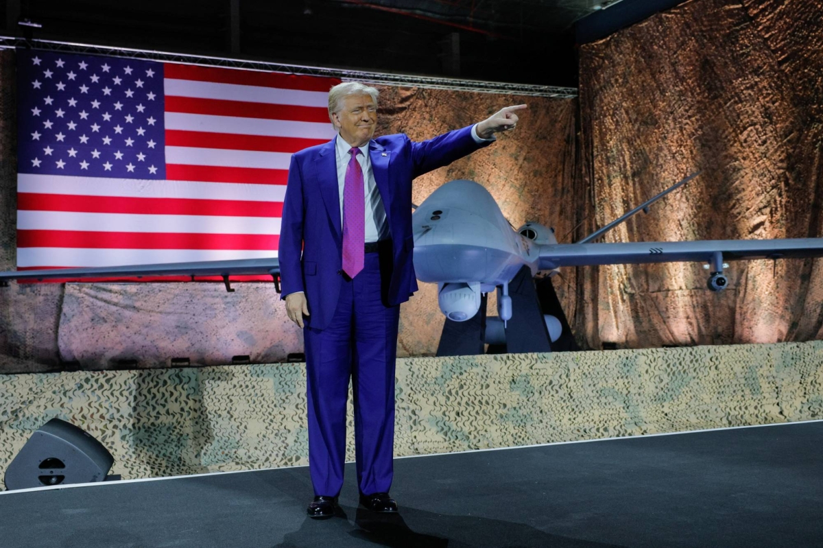 Trump signs orders to bolster U.S. drone defenses and boost supersonic flight