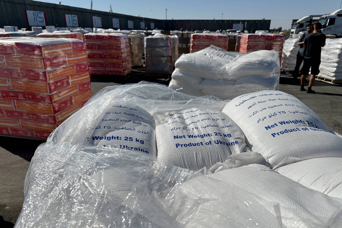 U.N. says most flour delivered in Gaza looted or taken by starving people