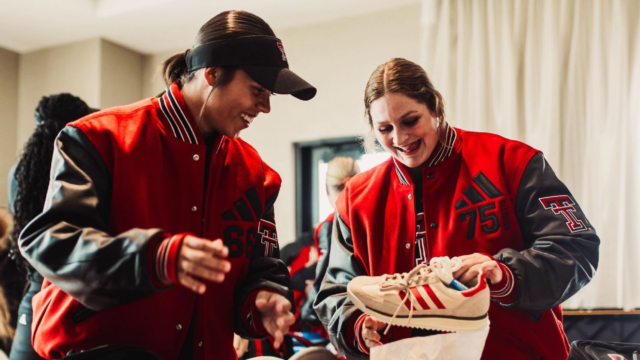 ‘Game recognize game’: Texas Tech softball receives merch from Mahomes during WCWS