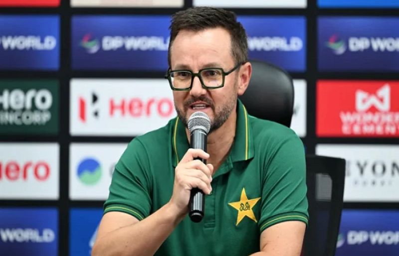 Hesson Calls India’s Snub of Pakistan Handshake ‘Disappointing – SUCH TV