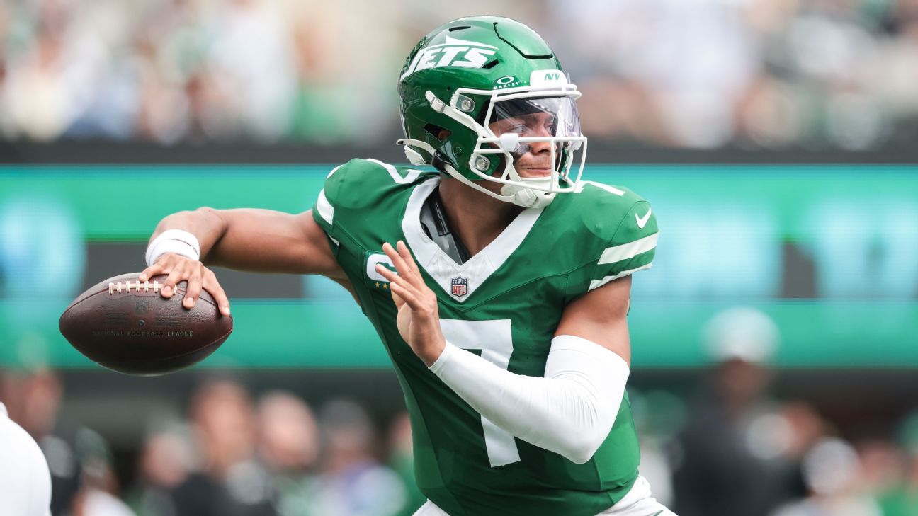 Let’s rank the best QB debuts of Week 1: Promising signs for Fields, Rodgers and Jones?