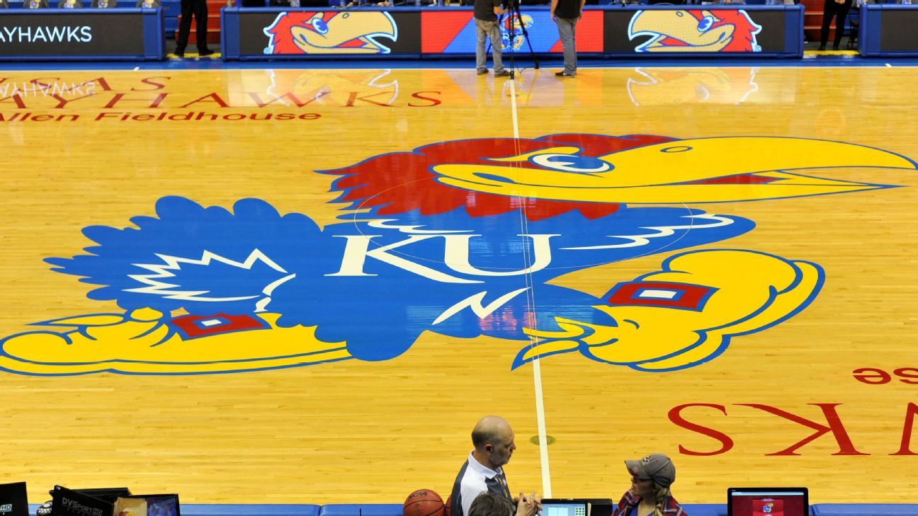 PG Kinney, No. 17 hoops recruit, picks Jayhawks