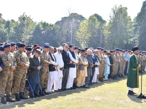 Funeral Held In Rawalpindi For 12 Soldiers Martyred In Afghan Border Attack