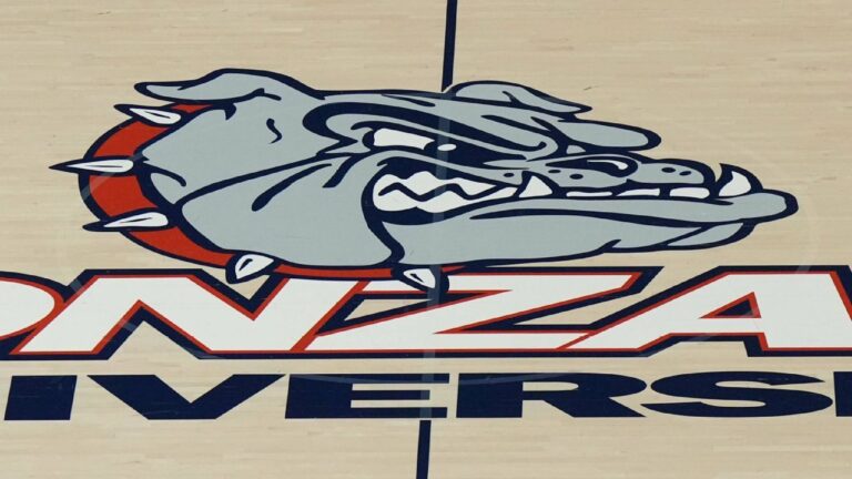 Top ’27 recruit Dooney Johnson commits to Zags