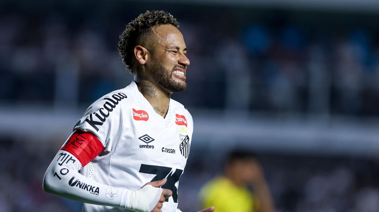 Brazil’s Neymar willing to play for Santos despite injury – sources