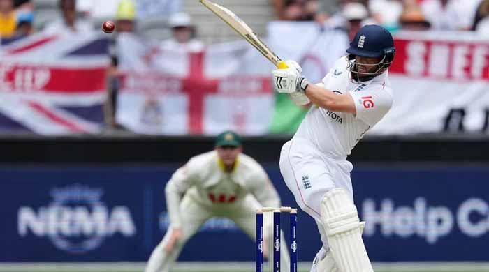 Duckett, Pope put England in charge of Ashes opener