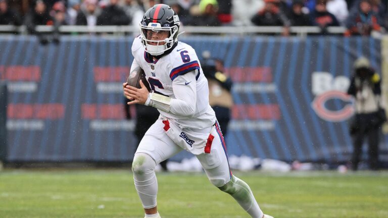 Ex-Giants star Brandon Jacobs sends blunt warning to Jaxson Dart after concussion: ‘Learn how to slide’