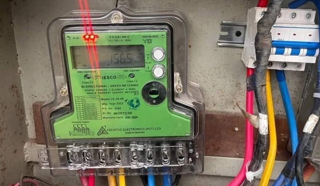 Lesco Tightens Solar Net Metering Rules Swaps Old Meters For Smart Ami Units