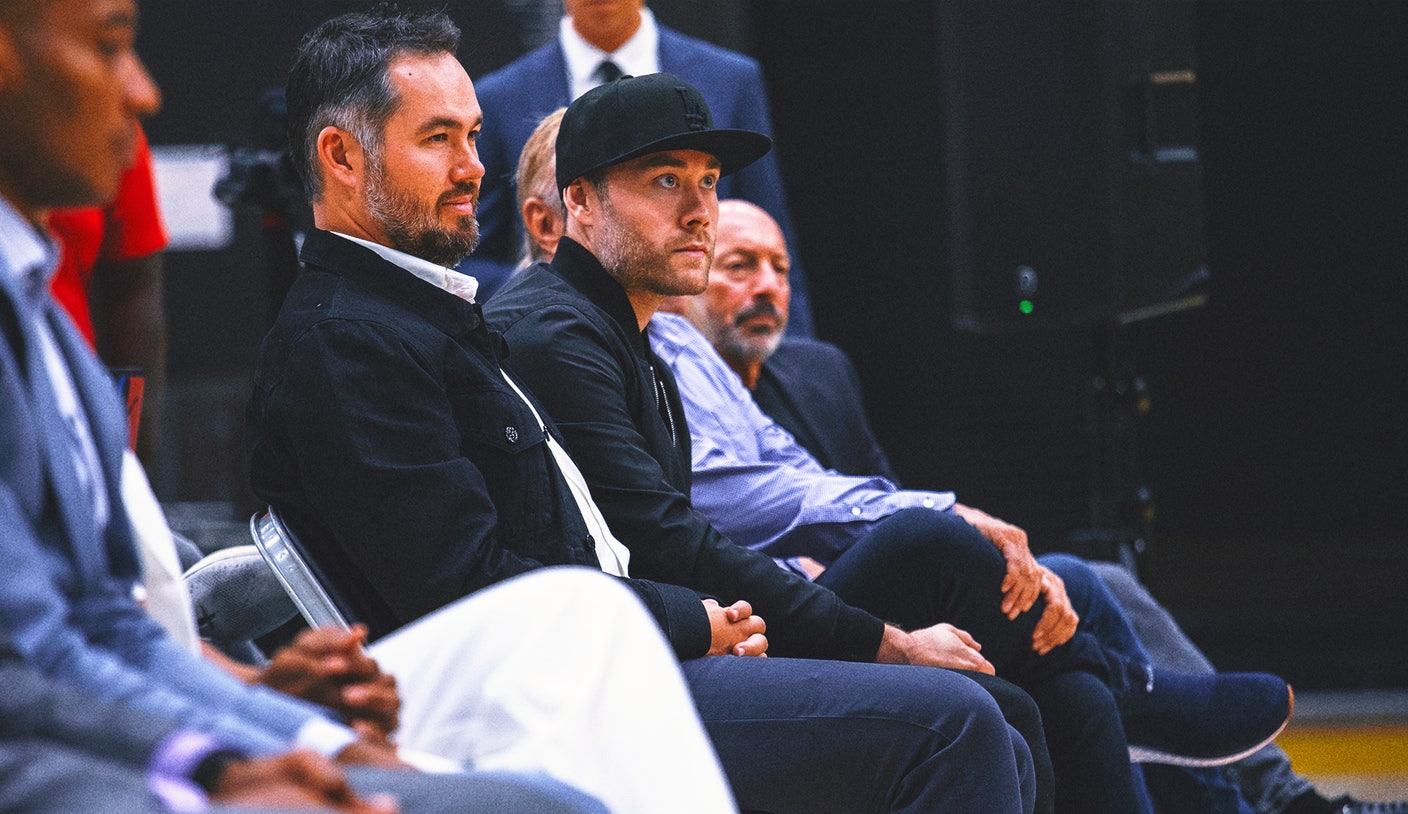 Lakers Fire Joey Buss, Jesse Buss From Front Office After Ownership Change