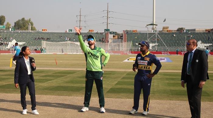 Pakistan win toss, opt to bowl first in second Sri Lanka ODI