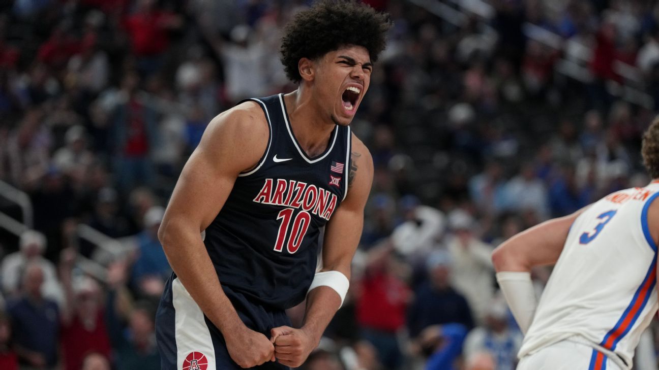 Peat wows in debut as Arizona beats No. 3 Florida