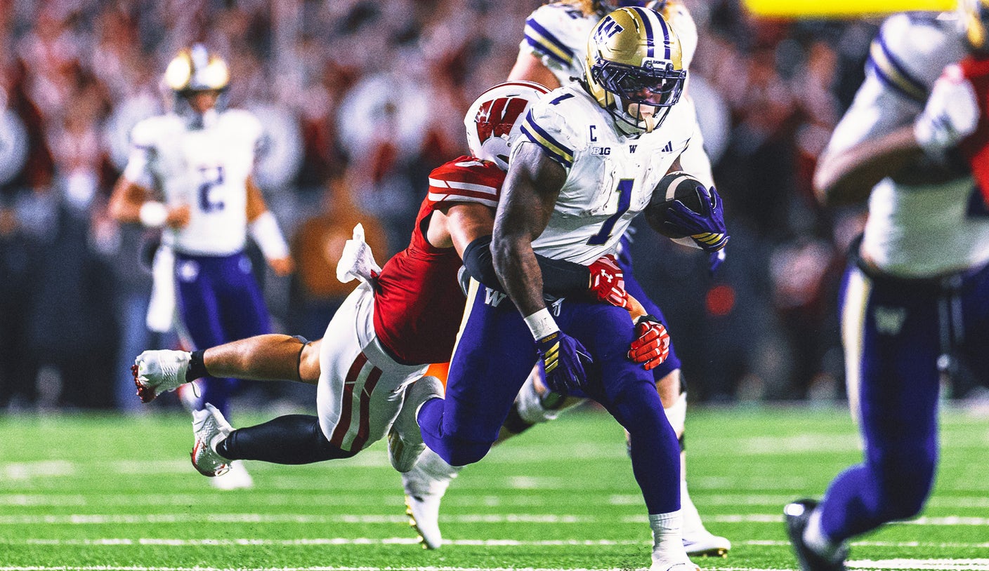 Run, Not Pass: Former Pac-12 Schools Are Adjusting to Big Ten's Run-Heavy Style