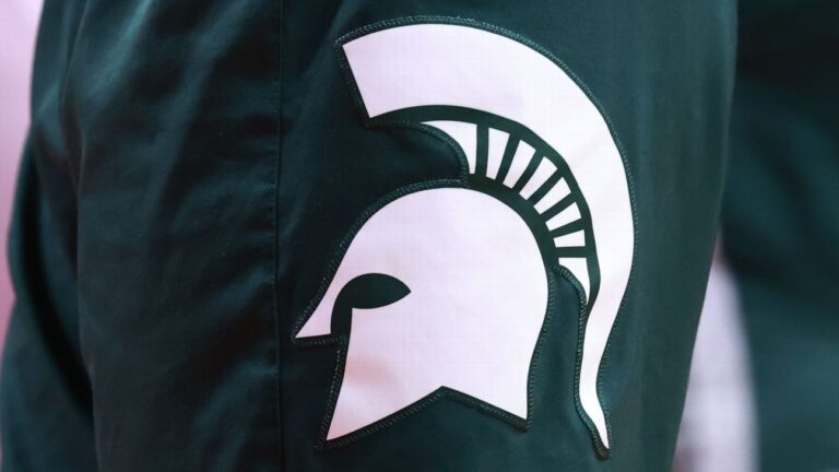 Taylor chooses Michigan State, boosts ’26 class