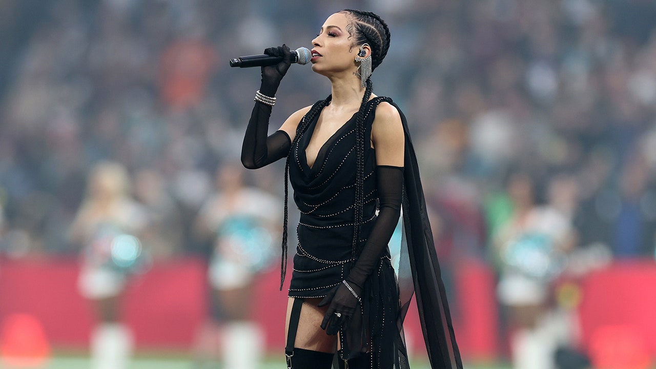 US national anthem singer for NFL’s Spain game dismisses harsh criticism of outfit choice