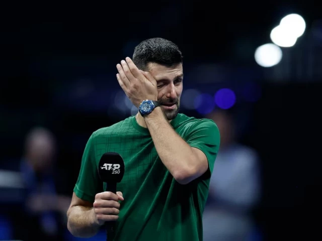 ‘At home’ Djokovic makes winning return in Athens | The Express Tribune