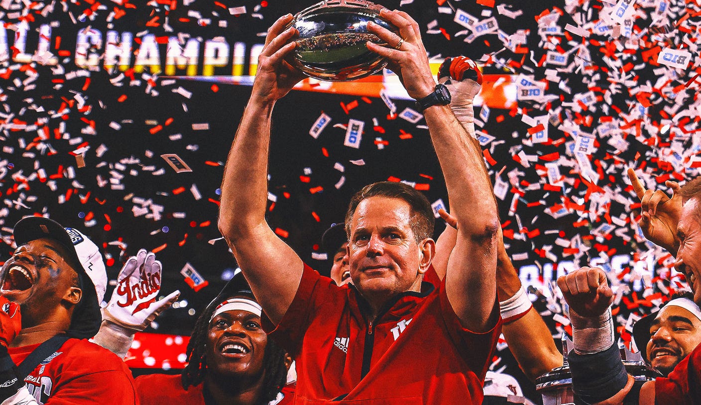 Indiana's Curt Cignetti Wins Coach of the Year Award for 2nd Straight Season