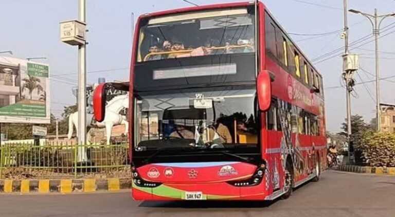 Karachi Gests Double Decker Bus Services Fares Announced