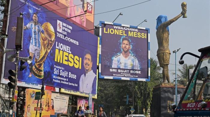 Messi to unveil 21-metre statue of himself on India 'GOAT' tour