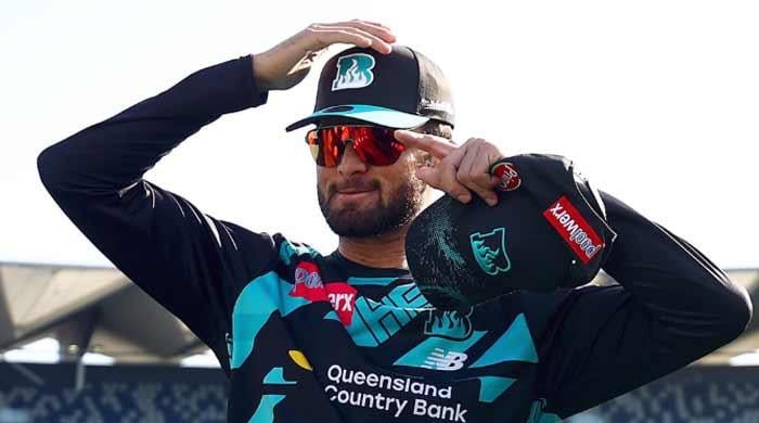 Shaheen Afridi taken off attack after high full tosses in BBL debut