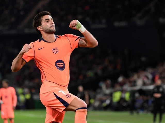 Torres treble helps Barca extend Liga lead | The Express Tribune