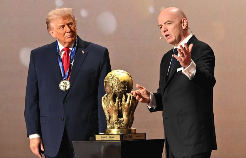 Trump Draws Attention at World Cup 2026 FIFA Event, Awarded “Peace Prize” – SUCH TV