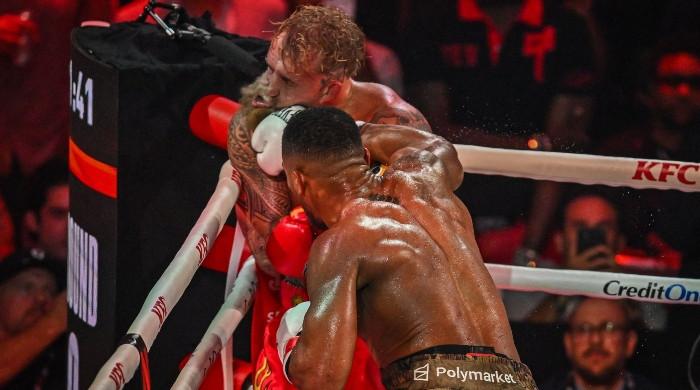 WATCH: Joshua knocks out Paul to win Netflix boxing bout