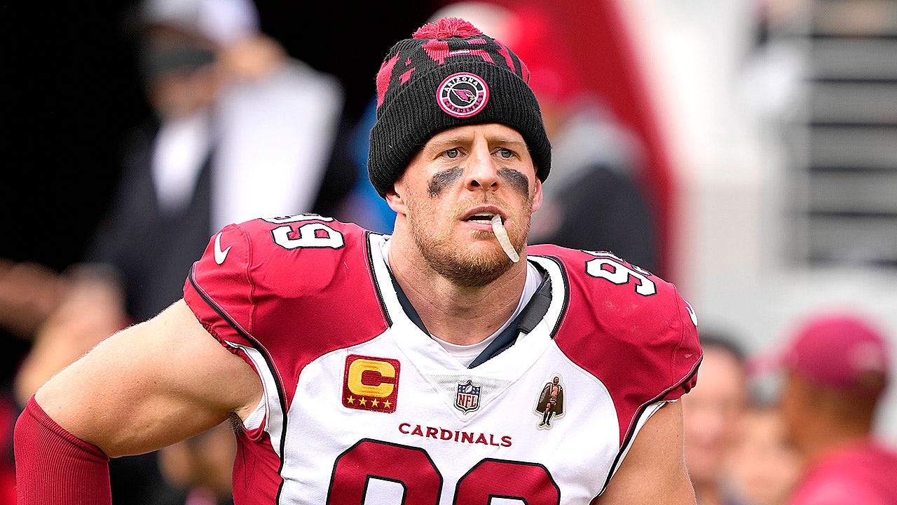 Ex-NFL star JJ Watt criticizes Steelers’ players who shared details of Mike Tomlin’s emotional final meeting