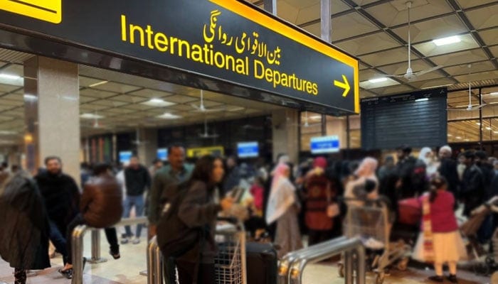 How Many Pakistanis Went Abroad For Employment In 2025