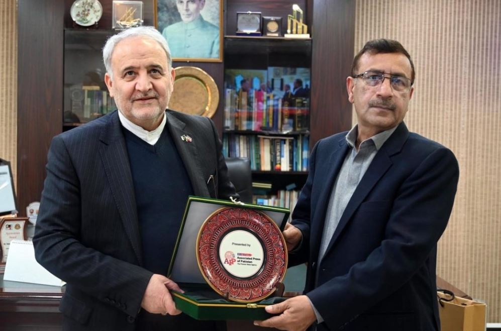 Iran urges closer media ties with Pakistan to counter ‘false narratives’
