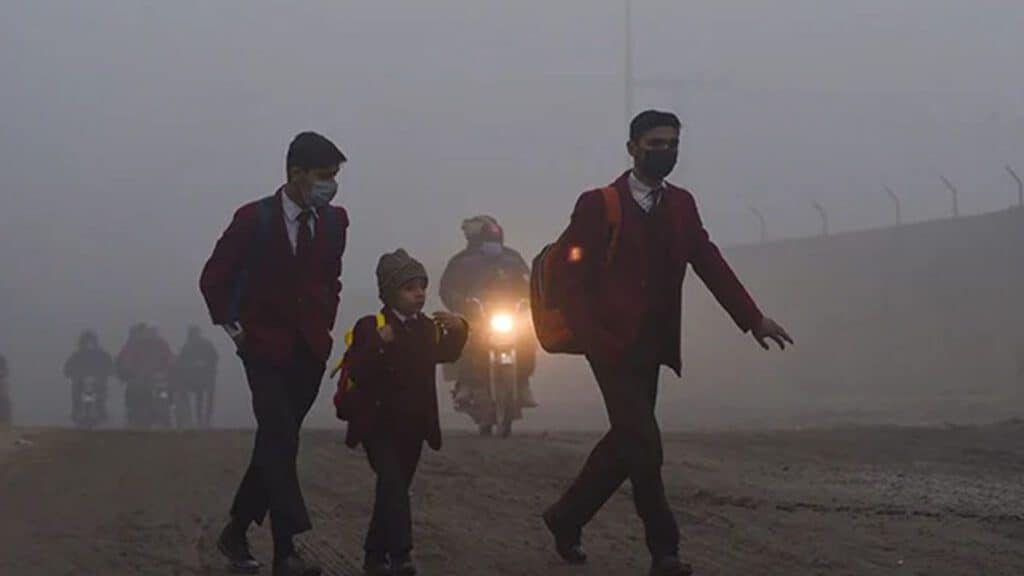 School Winter Vacations to be extended in Punjab amid cold wave?