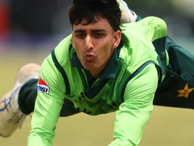 Watch Ahmed Hussain takes a breathtaking catch against Scotland  | The Express Tribune