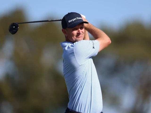 Justin Rose enters final round at Farmers with 6-shot lead | The Express Tribune