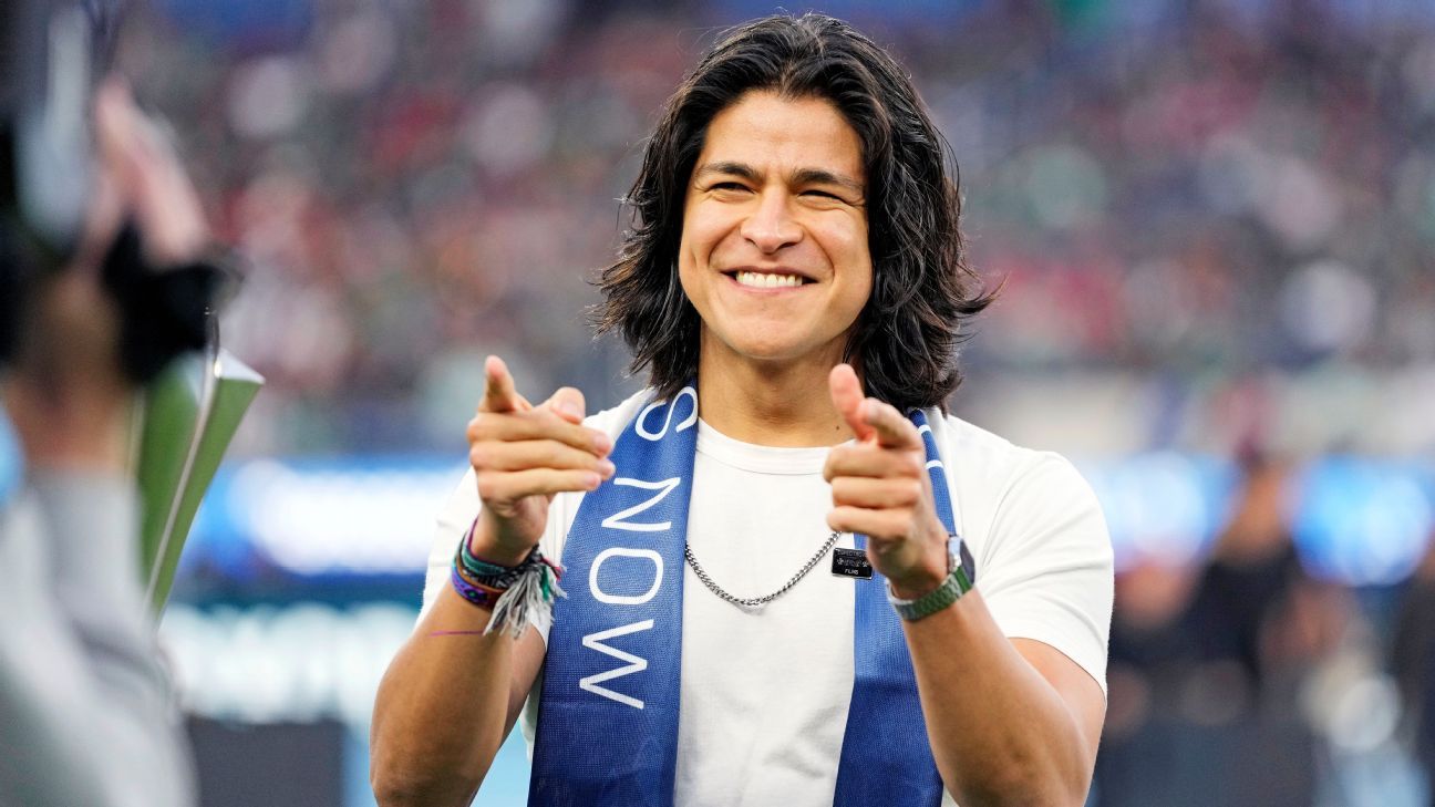 Football is life! ‘Dani Rojas’ from Ted Lasso is on trial at a USL club ...
