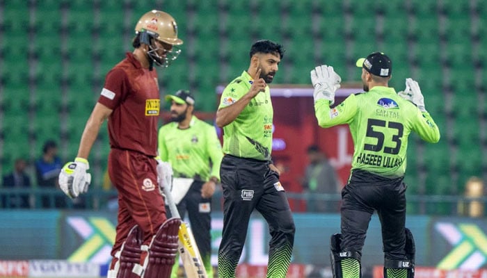 Lahore Qalandars crush Hyderabad Kingsmen in PSL 11 opener