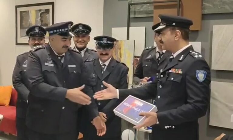 Lahore Traffic Police Launch New Uniform Multi Functional One App